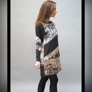 OSEI DURO- Costa Rib Silk Dress in GUC. Size Small.